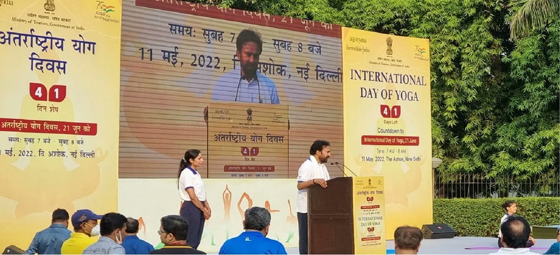 Hon'ble Tourism Minister, Secretary (Tourism) and DG (Tourism) took part in the countdown to 41 days for International Yoga Day celebration
