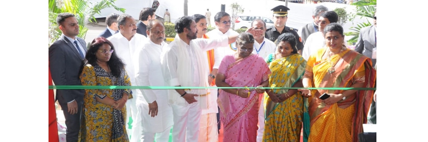 Hon’ble President of India, Smt. Droupadi Murmu, inaugurated the Tourist Facilitation Centre at the Srisailam Temple in Andhra Pradesh in the presence of Shri G. Kishan Reddy, Hon'ble Union Minister of Tourism