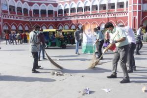 Cleanliness at Old Delhi Railway Station