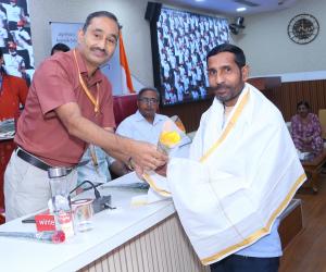 Felicitation Programme to Honour Safai Mitras as part of Swachhta Hi Seva 2025 Campaign held on 19th September 2025 at Media Center, Transport Bhawan.